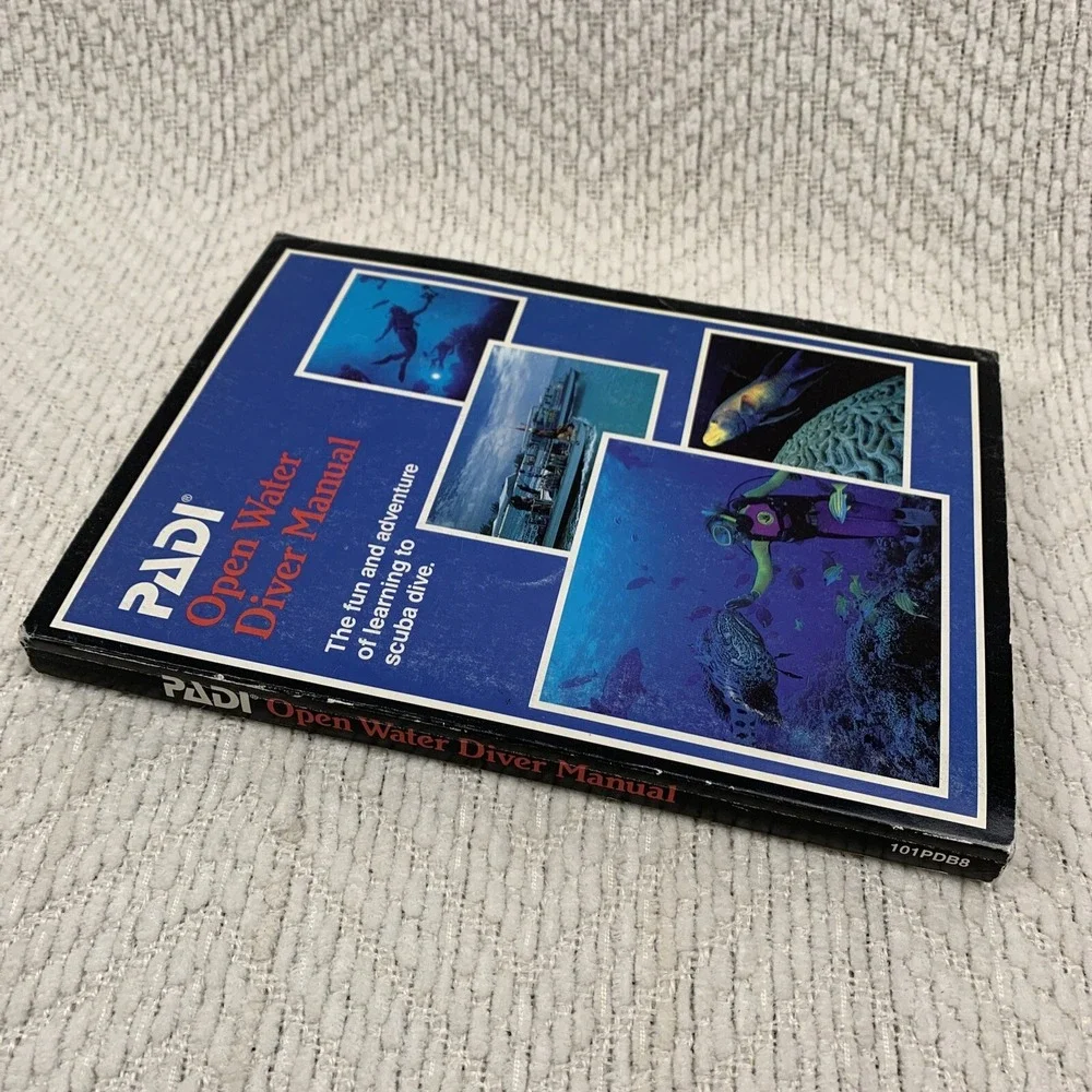 PADI Open Water Diver Manual (1990 S.C. Book) Fun and Adventure of Scuba Diving‎